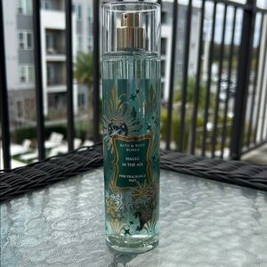 Bath & Body Works Magic in the Air Fragrance Mist